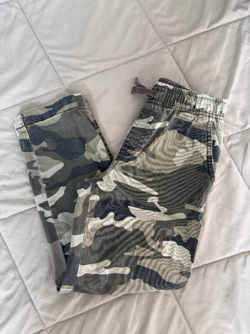 Wonder Nation Boys Camouflage Jeans Size 8 Medium